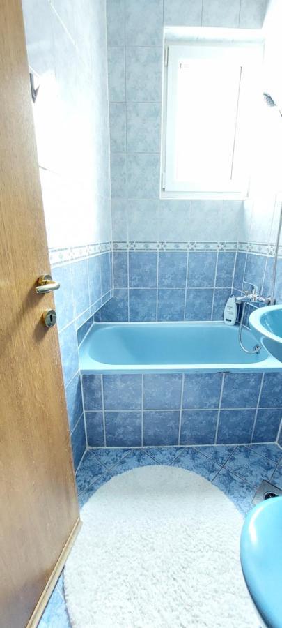 MB Deluxe Apartment Visoko Extérieur photo